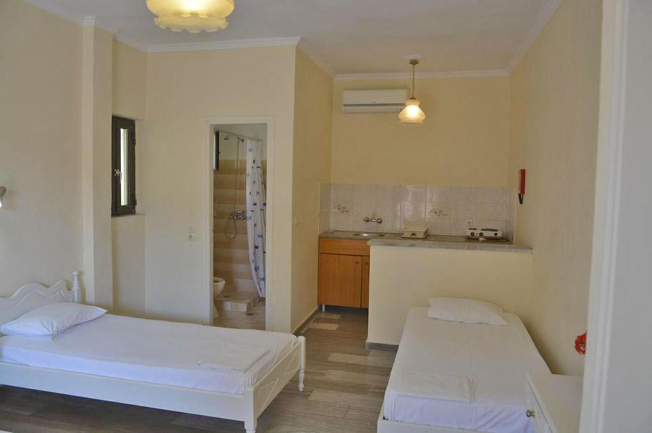 Seafront Apartments Kavos Ngoại thất bức ảnh