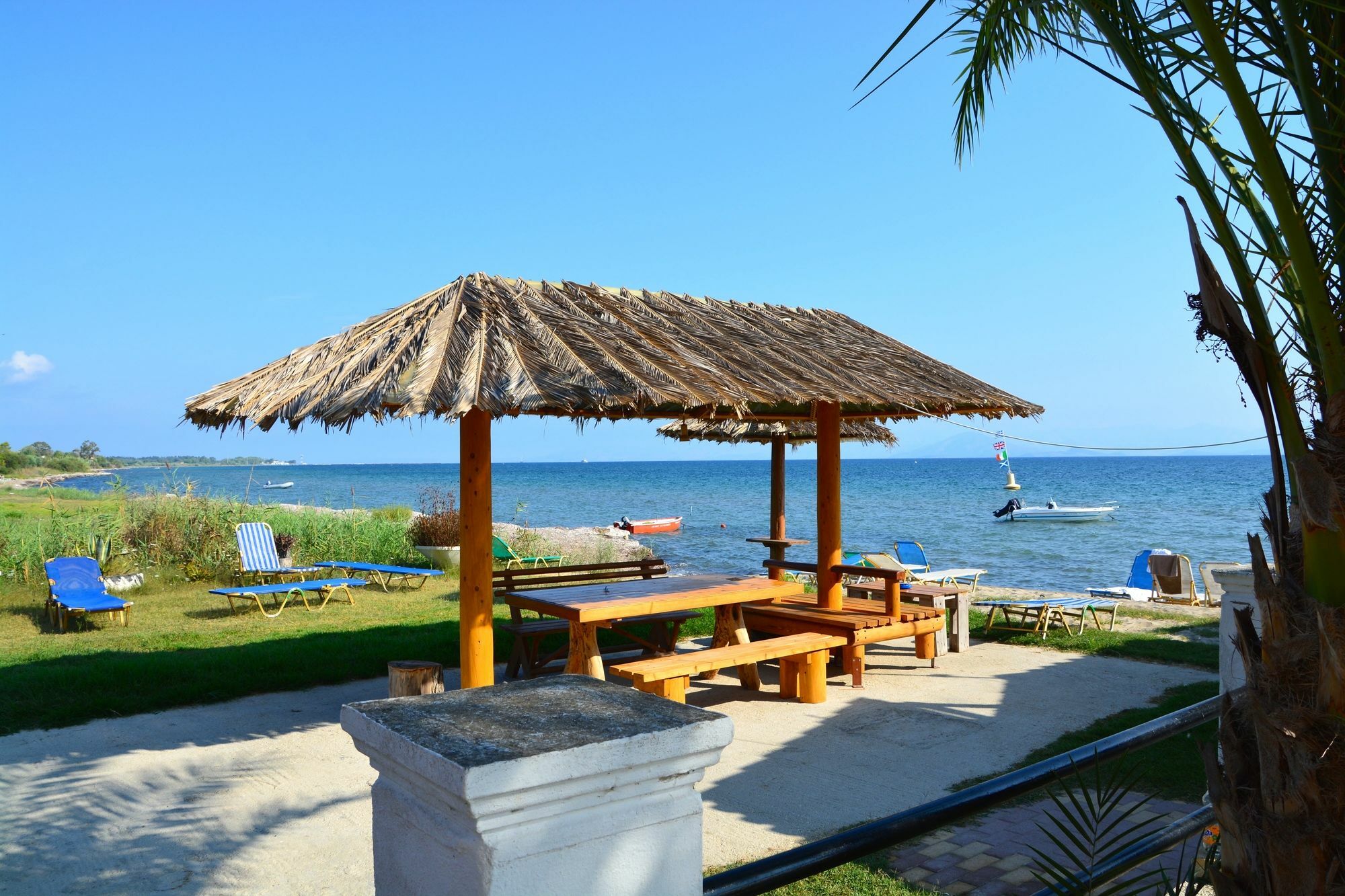 Seafront Apartments Kavos Ngoại thất bức ảnh